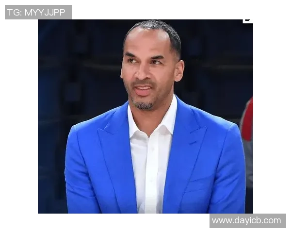 哈里森在疯人院中观看马刺比赛时喊话防守才是夺冠的关键