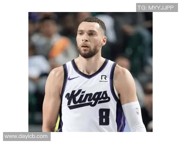 拉文上半场手感平稳三分精准砍下13分4篮板3助攻表现中规中矩